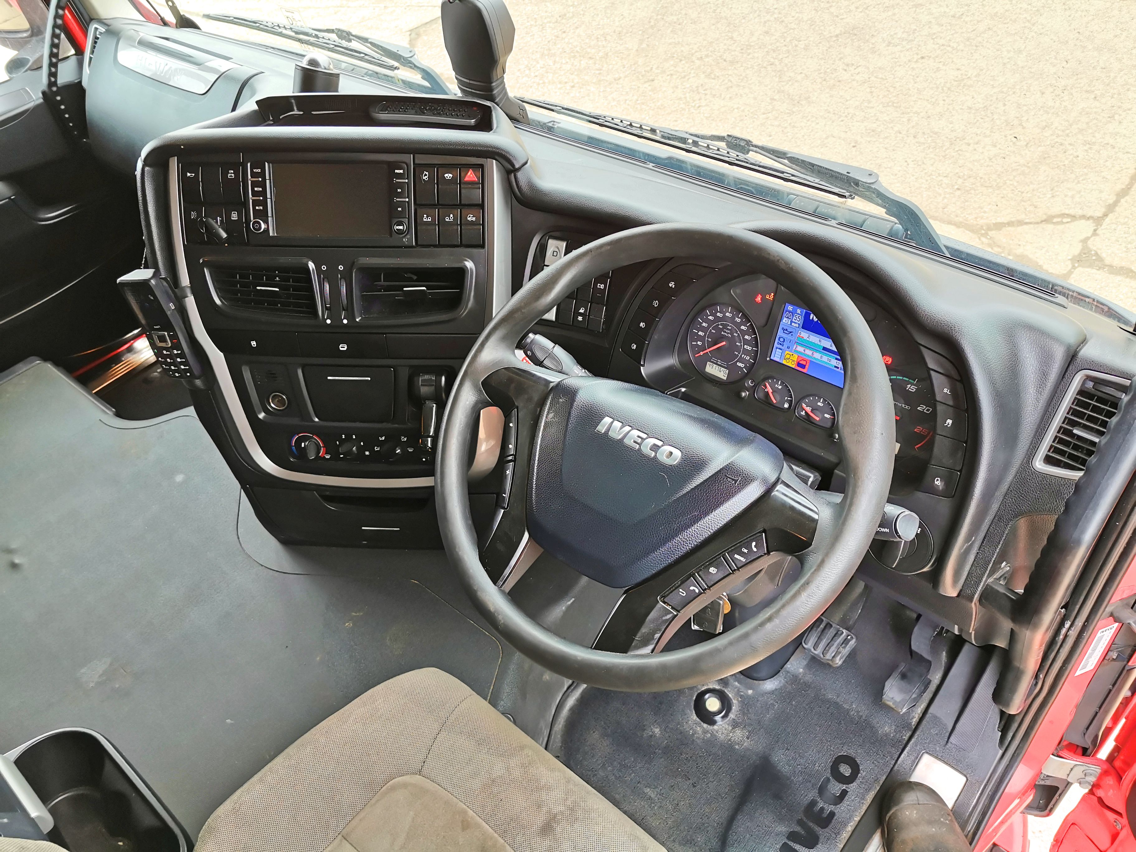 2015 (65) IVECO STRALIS 460