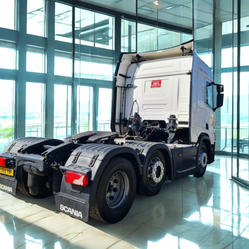  Rear View – Scania R450