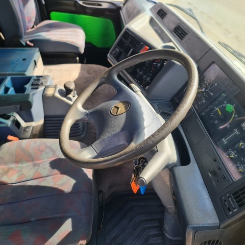 Cabin Interior – Driver Side – Mercedes Actros 1840