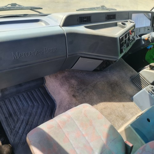 Cabin Interior – Passenger Side – Mercedes Actros 1840
