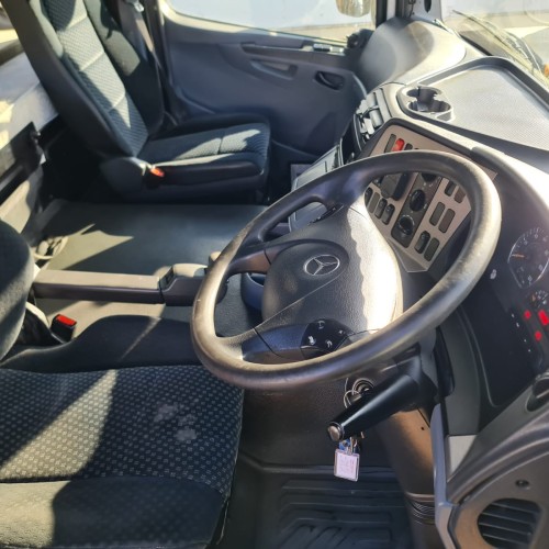 Cabin Interior – Driver Side – Mercedes Axor 1840