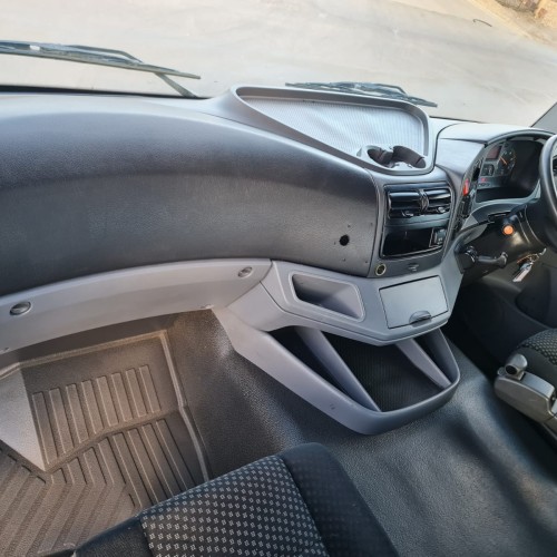 Cabin Interior – Passenger Side – Mercedes Axor 1840
