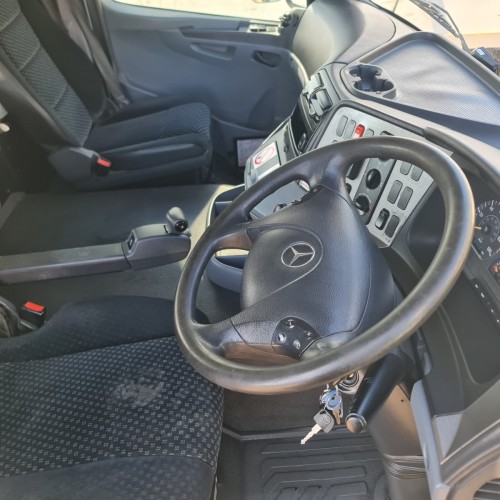 Cabin Interior – Driver Side – Mercedes Axor 1840